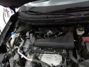 Nissan Rogue2