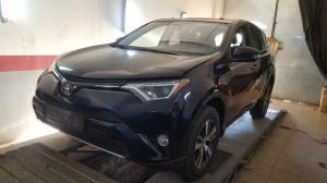 TOYOTA  RAV4 2017 року