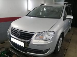 VOLKSWAGEN Touran 2008  Двигун BSE 1.6L 102 HP